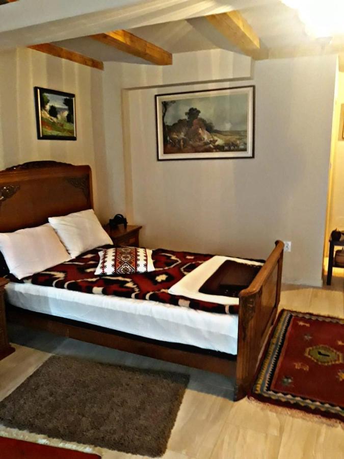 Apartamento La Curtea Veche Lapus Exterior foto