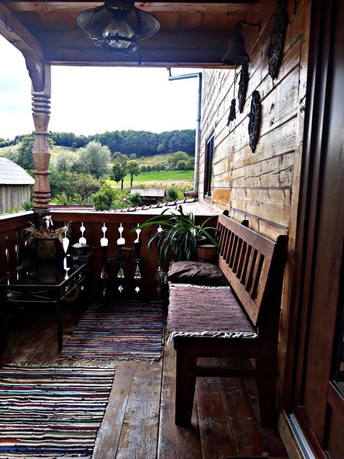 Apartamento La Curtea Veche Lapus Exterior foto