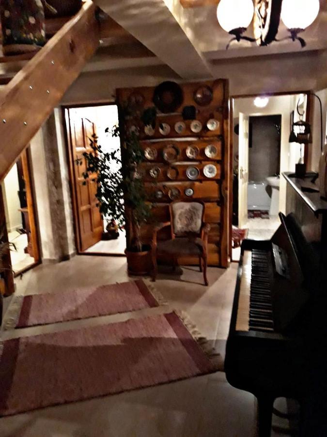 Apartamento La Curtea Veche Lapus Exterior foto