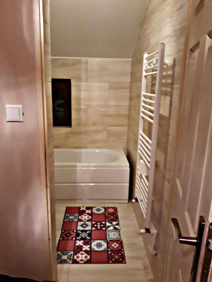 Apartamento La Curtea Veche Lapus Exterior foto
