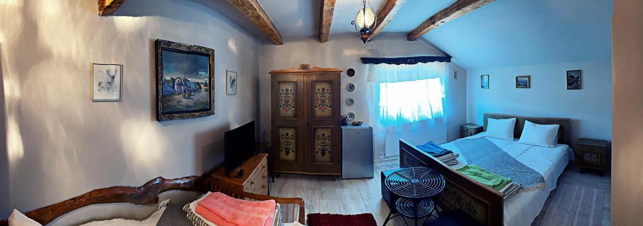 Apartamento La Curtea Veche Lapus Exterior foto