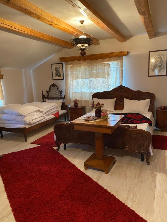 Apartamento La Curtea Veche Lapus Exterior foto
